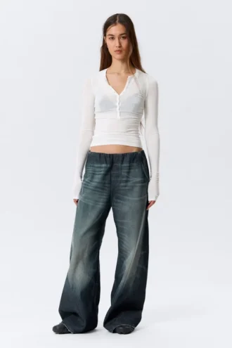 Slim Long-Sleeved Henley Top – White