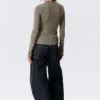 Slim Long-Sleeved Press Stud Top – Dusty Grey Slim Long-Sleeved Press Stud Top – Dusty Grey