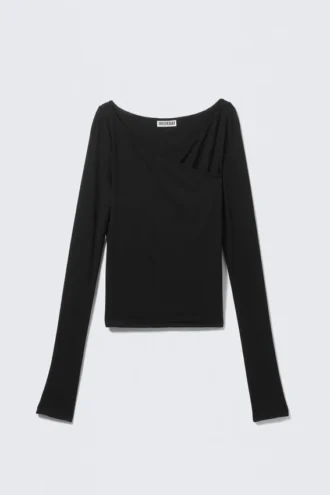 Slim Long-Sleeved Wrap Top – Black