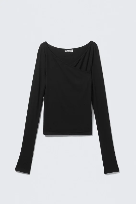 Slim Long-Sleeved Wrap Top – Black Slim Long-Sleeved Wrap Top – Black