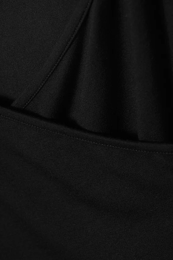 Slim Long-Sleeved Wrap Top – Black Slim Long-Sleeved Wrap Top – Black