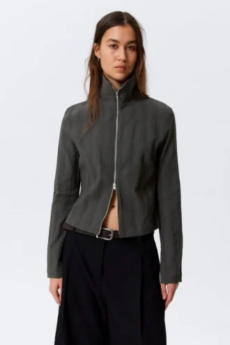 Slim Long-Sleeved Zip Shirt – Dark Grey Slim Long-Sleeved Zip Shirt – Dark Grey