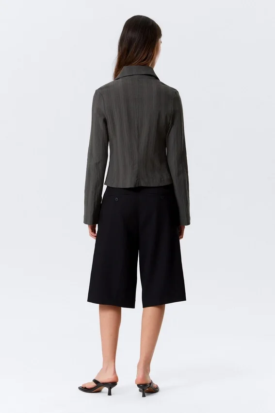 Slim Long-Sleeved Zip Shirt – Dark Grey Slim Long-Sleeved Zip Shirt – Dark Grey