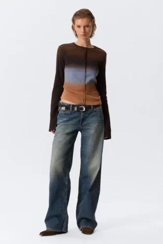 Slim Printed Long-Sleeved Top – Dark Brown Gradient
