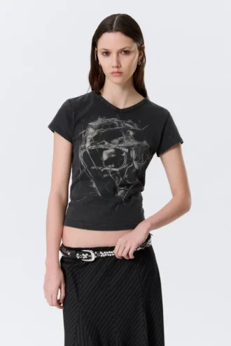 Slim Printed V-Neck T-Shirt – Black – Sci-Fi Print