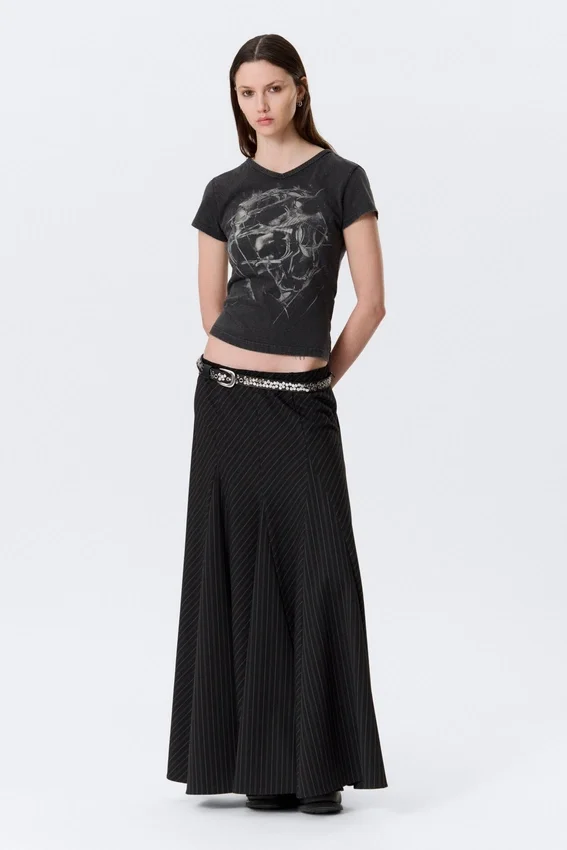 Slim Printed V-Neck T-Shirt – Black – Sci-Fi Print Slim Printed V-Neck T-Shirt – Black – Sci-Fi Print