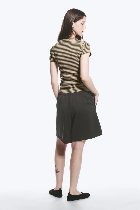 Slim Short-Sleeved Cotton T-Shirt – Dark & Light Mole Stripes Slim Short-Sleeved Cotton T-Shirt – Dark & Light Mole Stripes