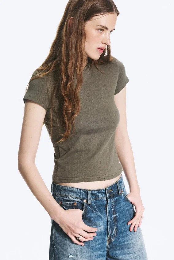 Slim Short-Sleeved Cotton T-Shirt – Dusty Khaki Green Slim Short-Sleeved Cotton T-Shirt – Dusty Khaki Green