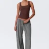 Slim Square Neck Ribbed Tank Top – Burgundy Slim Square Neck Ribbed Tank Top – Burgundy