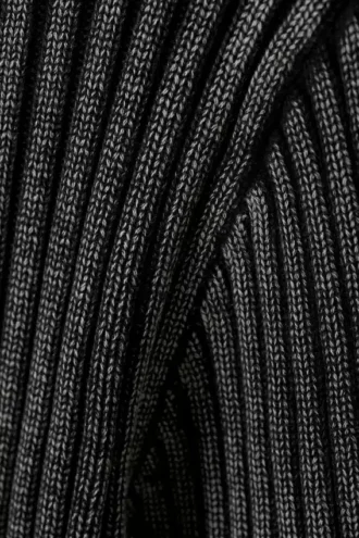 Slim V-Neck Knitted Sweater – Washed Black