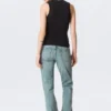Slim V-Neck Sleeveless Top – Black Slim V-Neck Sleeveless Top – Black