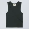 Smooth Fitted Tank Top – Dark Grey Smooth Fitted Tank Top – Dark Grey