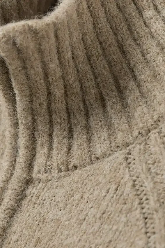 Soft Knitted Fitted Zip Cardigan – Beige Melange Soft Knitted Fitted Zip Cardigan – Beige Melange