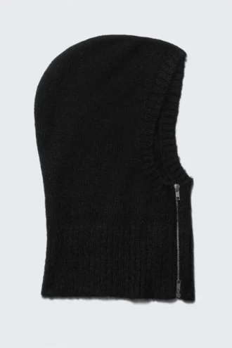 Soft Knitted Zip Hood – Black