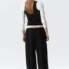 Soft Mid-Rise Balloon Trousers – Black Soft Mid-Rise Balloon Trousers – Black