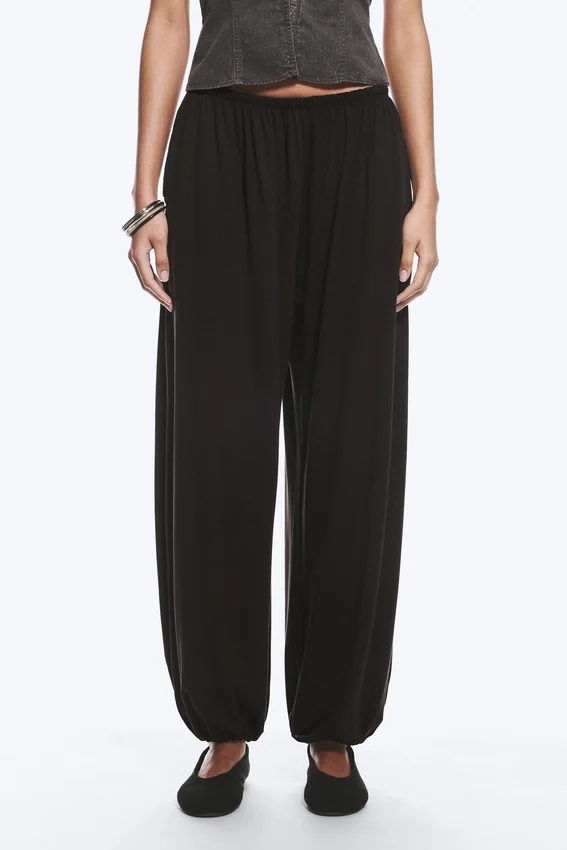 Soft Mid-Rise Balloon Trousers – Dark Brown Soft Mid-Rise Balloon Trousers – Dark Brown