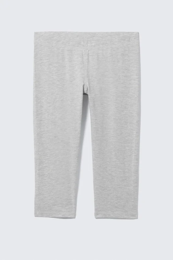 Soft Mid Rise Capri Leggings – Grey Melange Soft Mid Rise Capri Leggings – Grey Melange