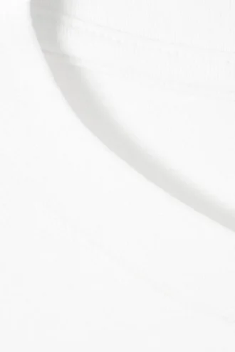 Soft Oversized Long-Sleeved Top – White