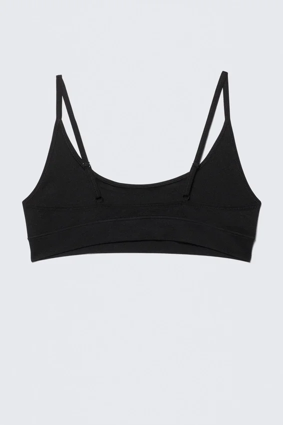Soft Seamless Scooped Bra – Black Soft Seamless Scooped Bra – Black