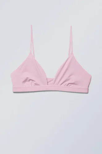 Soft Triangle Bralette – Light Pink