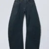 Solera Loose Barrel Jeans – Blue