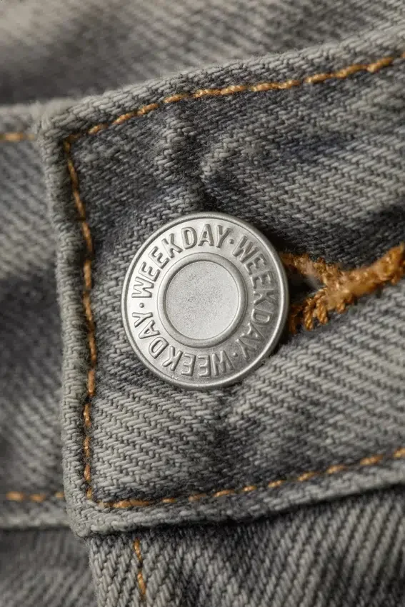 Solera Loose Barrel Jeans – Canyon Grey – Medium Grey Solera Loose Barrel Jeans – Canyon Grey – Medium Grey