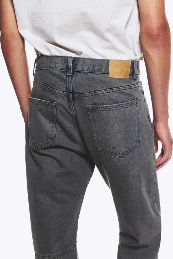Space Cut Relaxed Straight Jeans – Volcano Blue – Medium Blue Space Cut Relaxed Straight Jeans – Volcano Blue – Medium Blue
