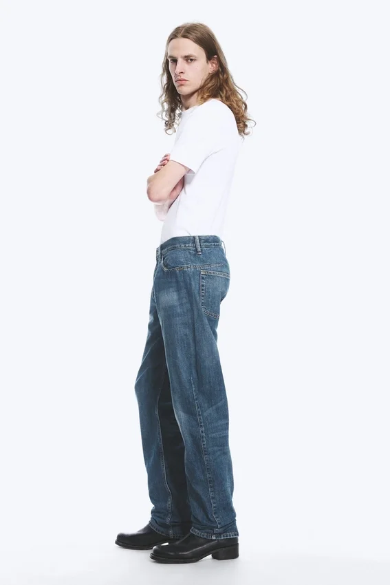 Space Mid Rise Relaxed Straight Dart Jeans – Spotted Blue – Dark Blue Space Mid Rise Relaxed Straight Dart Jeans – Spotted Blue – Dark Blue