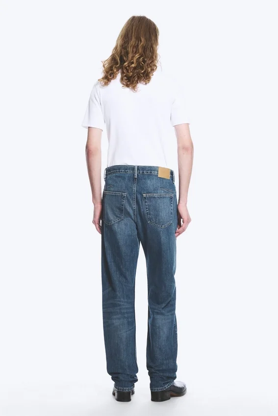 Space Mid Rise Relaxed Straight Dart Jeans – Spotted Blue – Dark Blue Space Mid Rise Relaxed Straight Dart Jeans – Spotted Blue – Dark Blue