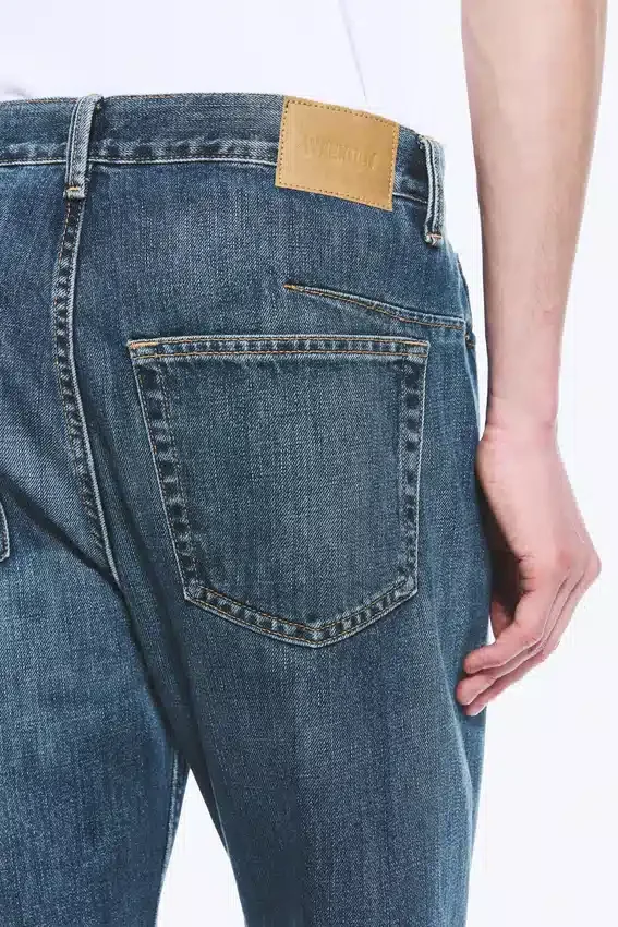 Space Mid Rise Relaxed Straight Dart Jeans – Spotted Blue – Dark Blue Space Mid Rise Relaxed Straight Dart Jeans – Spotted Blue – Dark Blue