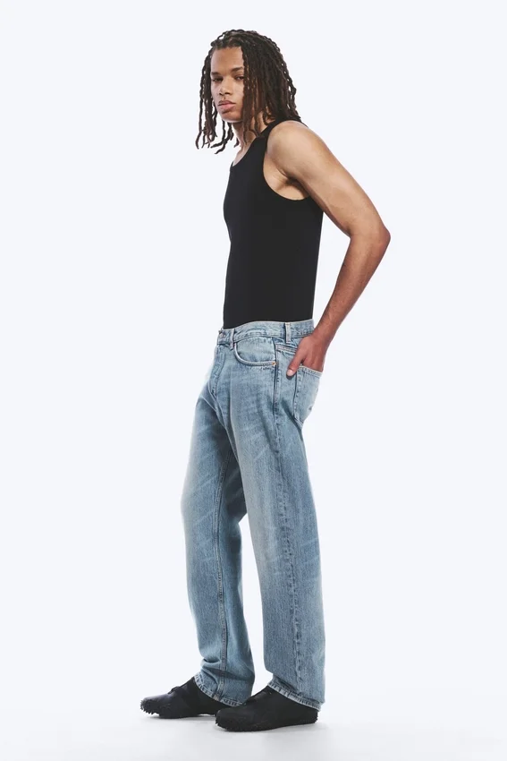 Space Mid Rise Relaxed Straight Jeans – Blue Stream – Medium Blue Space Mid Rise Relaxed Straight Jeans – Blue Stream – Medium Blue