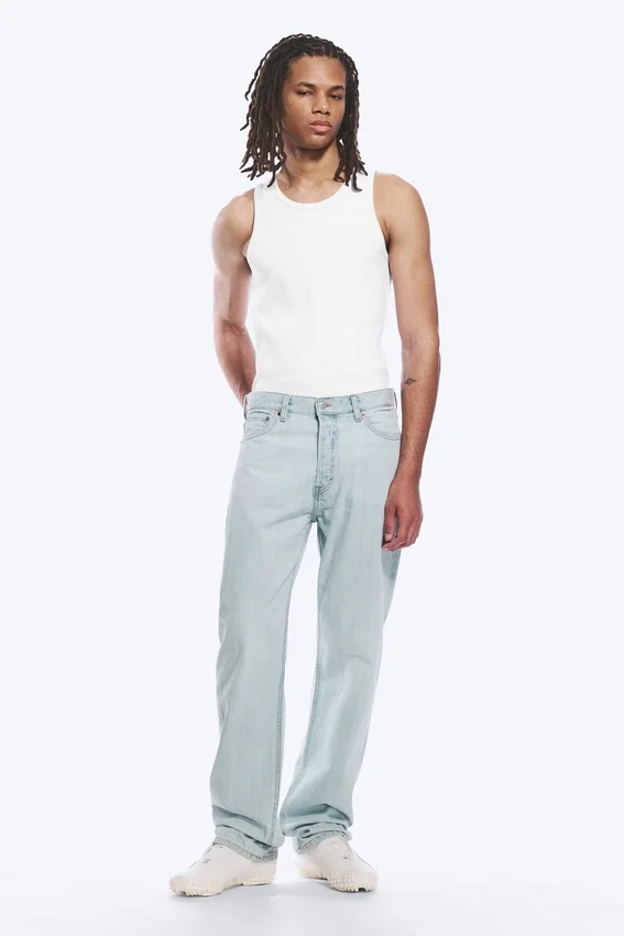 Space Mid Rise Relaxed Straight Jeans – Ghost Blue – Light Blue Space Mid Rise Relaxed Straight Jeans – Ghost Blue – Light Blue