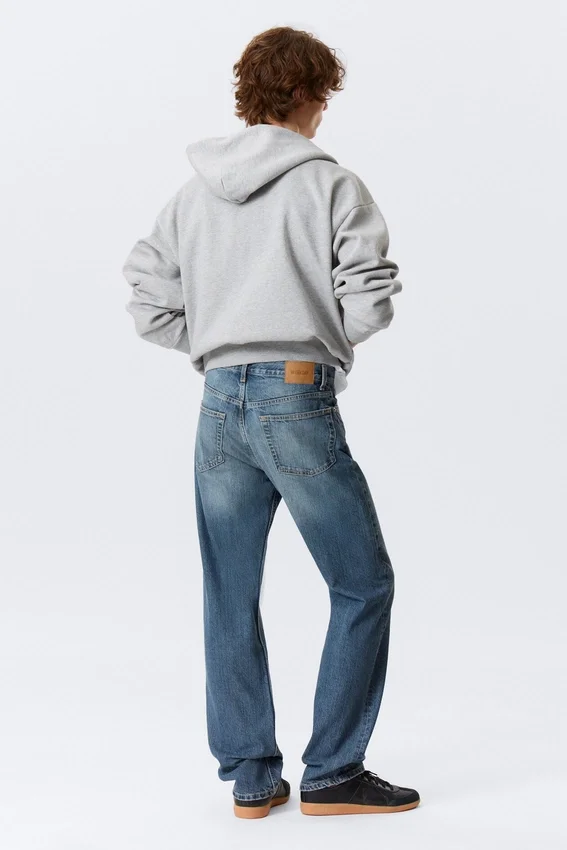 Space Mid Rise Relaxed Straight Jeans – Radio Blue – Medium Blue Space Mid Rise Relaxed Straight Jeans – Radio Blue – Medium Blue