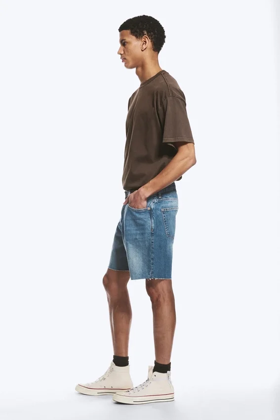 Space Relaxed Mid-Thigh Denim Shorts – Radio Blue – Medium Blue Space Relaxed Mid-Thigh Denim Shorts – Radio Blue – Medium Blue