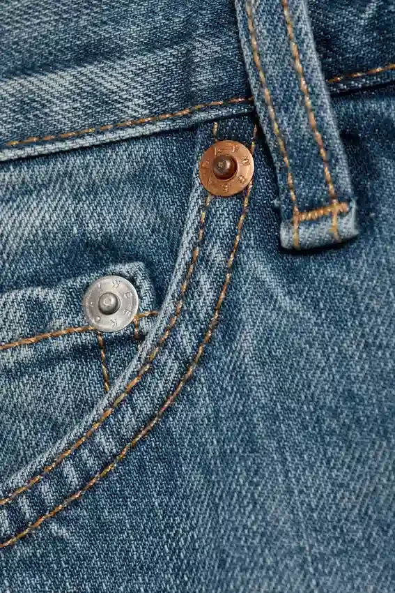 Space Relaxed Mid-Thigh Denim Shorts – Radio Blue – Medium Blue Space Relaxed Mid-Thigh Denim Shorts – Radio Blue – Medium Blue