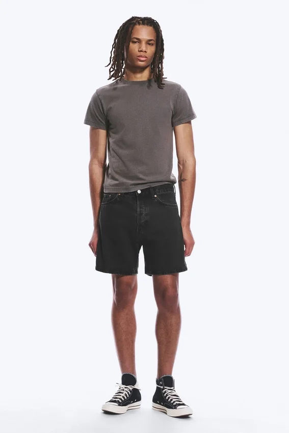 Space Relaxed Mid-Thigh Denim Shorts – Tuned Black – Black Space Relaxed Mid-Thigh Denim Shorts – Tuned Black – Black