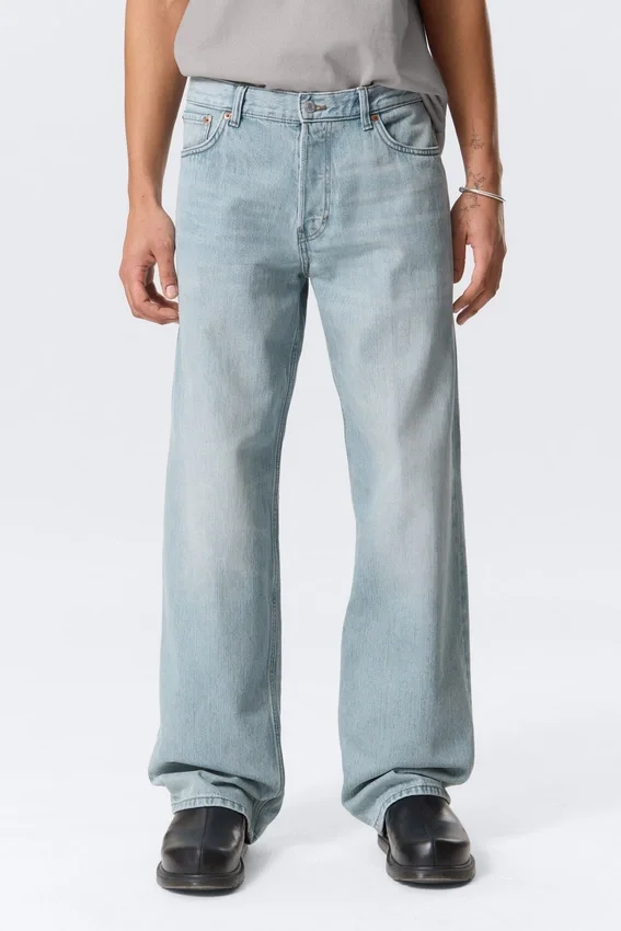 Sphere Low Rise Loose Straight Jeans – Aeon Blue – Light Blue Sphere Low Rise Loose Straight Jeans – Aeon Blue – Light Blue