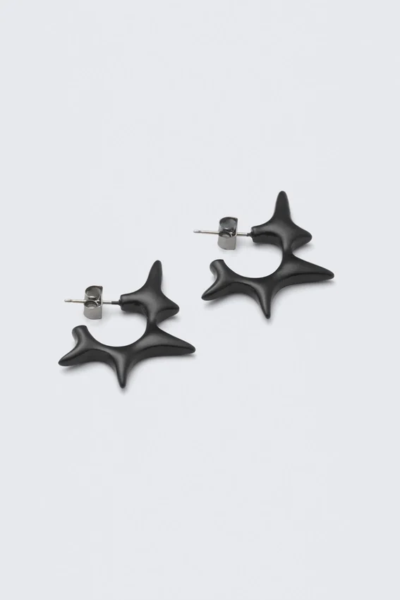 Spiky Hoop Earrings – Black Spiky Hoop Earrings – Black