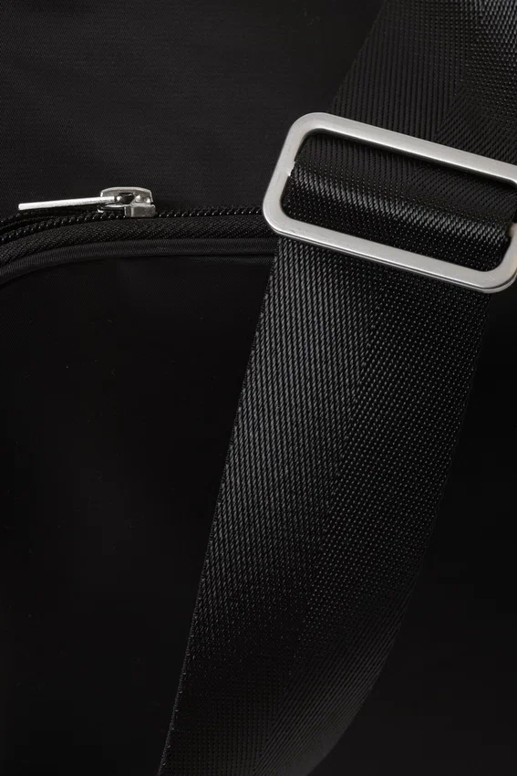 Sporty Piped Nylon Crossbody Bag – Black Sporty Piped Nylon Crossbody Bag – Black