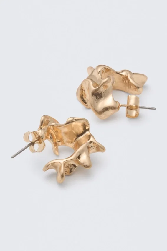 Spun Hoops – Golden Spun Hoops – Golden
