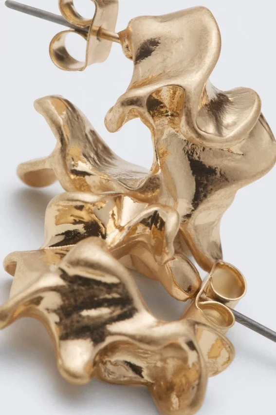 Spun Hoops – Golden Spun Hoops – Golden