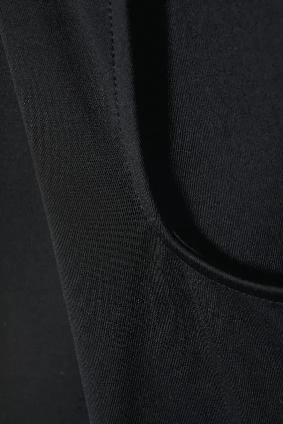 Square Neck Longsleeve Top – Black Square Neck Longsleeve Top – Black