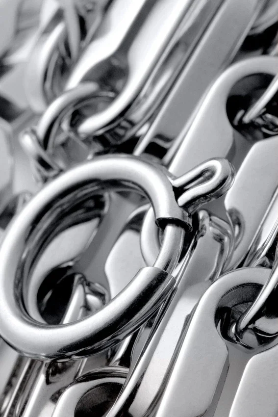 Stainless Steel Chain Necklace – Silver Stainless Steel Chain Necklace – Silver