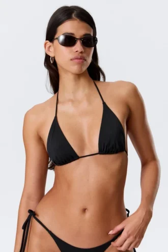 Strappy Triangle Bikini Top – Black