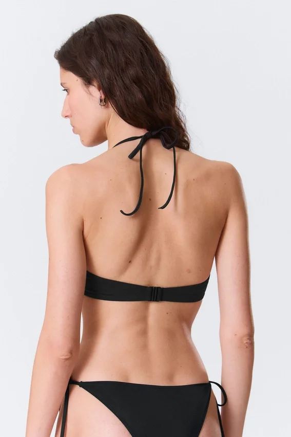 Strappy Wired Halter Bikini Top – Black Strappy Wired Halter Bikini Top – Black