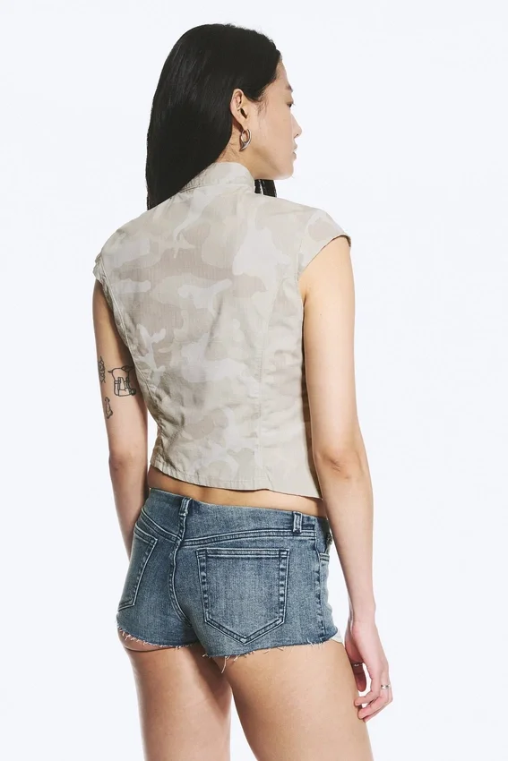 Structured Asymmetric Cotton Top – Light Mole – Camouflage Structured Asymmetric Cotton Top – Light Mole – Camouflage