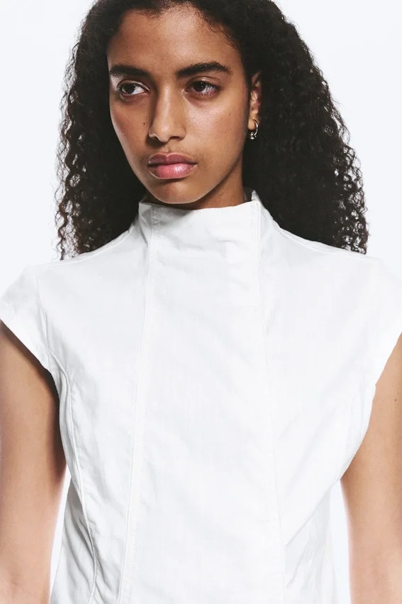Structured Asymmetric Cotton Top – White Structured Asymmetric Cotton Top – White