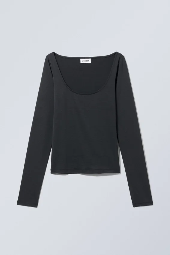 Tea Scoop Neck Long Sleeve Top – Black Tea Scoop Neck Long Sleeve Top – Black