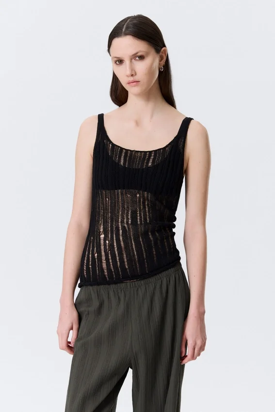 Textured Knitted Tank Top – Black Textured Knitted Tank Top – Black