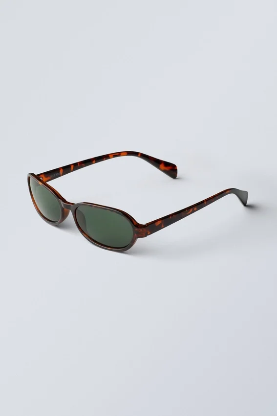 Thin Oval Frame Sunglasses – Tortoiseshell-Patterned Thin Oval Frame Sunglasses – Tortoiseshell-Patterned